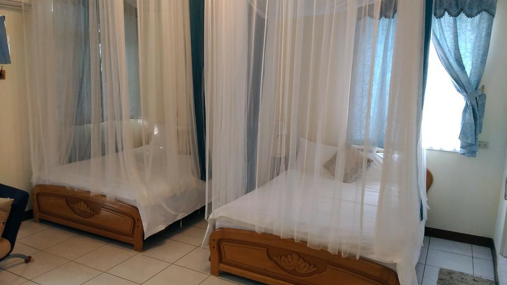 Breadtree Homestay Уцзе Экстерьер фото